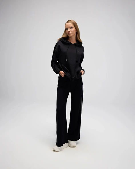 Ellesse EF526-BK Kadın Siyah Kapüşonlu Sweat ürün görseli 1