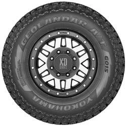 Yokohama 215/80r15 102s geolandar a/t g015 (beyaz yazılı) Suv 4 mevsim 2025 ürün görseli 1