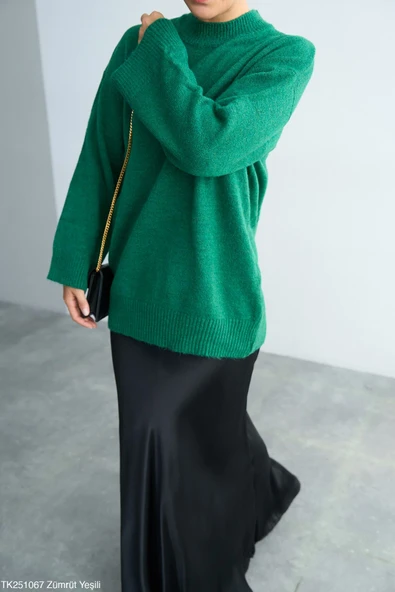 Yüksek Yaka Oversize Triko Kazak - Resim 3