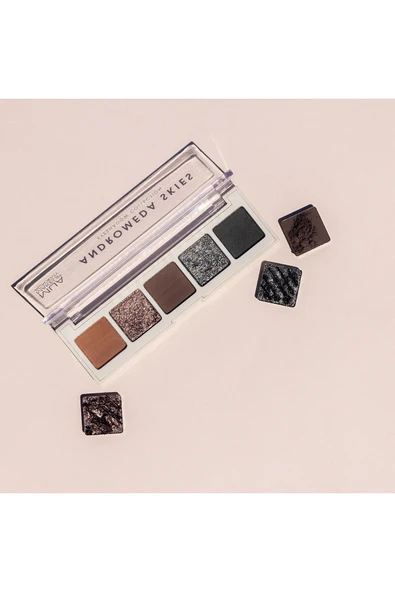 Make Up Academy 5'li Far Paleti Andromeda Skies - Resim 4