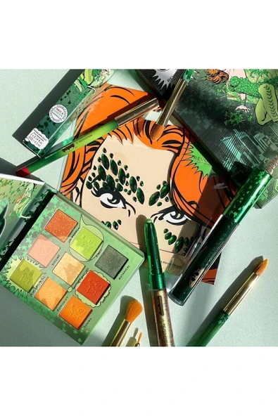 Revolution DC x Chrome Eyeshadow A New Leaf Chromic Likit Far - Resim 3