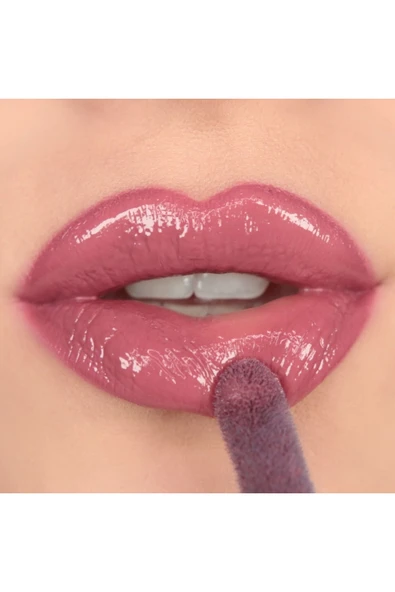 Revolution Pout Bomb Plumping Gloss Sauce - Resim 4
