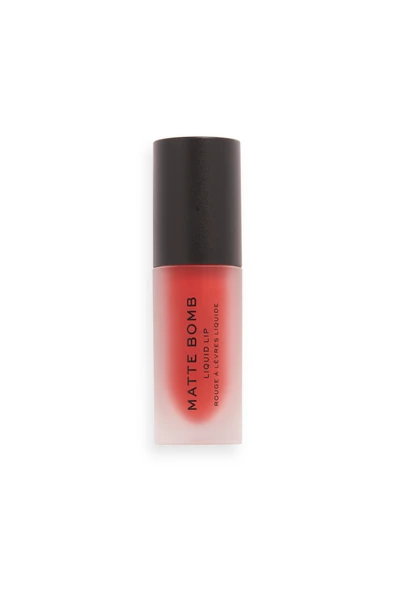 Revolution Matte Bomb Liquid Lipstick Lure Red ürün görseli 1