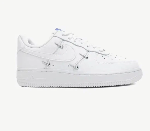 Nike Air Force 1 07 LX Metallic Swoosh Details Spor Ayakkabı ürün görseli 1