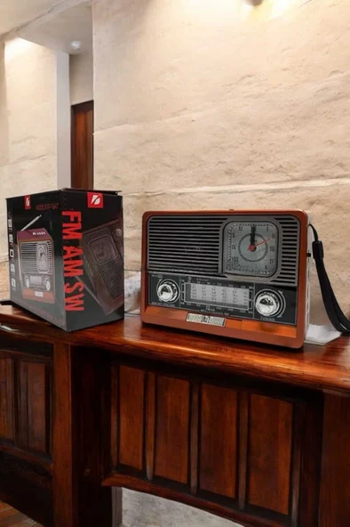 Nostaljik Görünümlü USB Girişli Bluetooth Bağlantılı Radyo ürün görseli 1