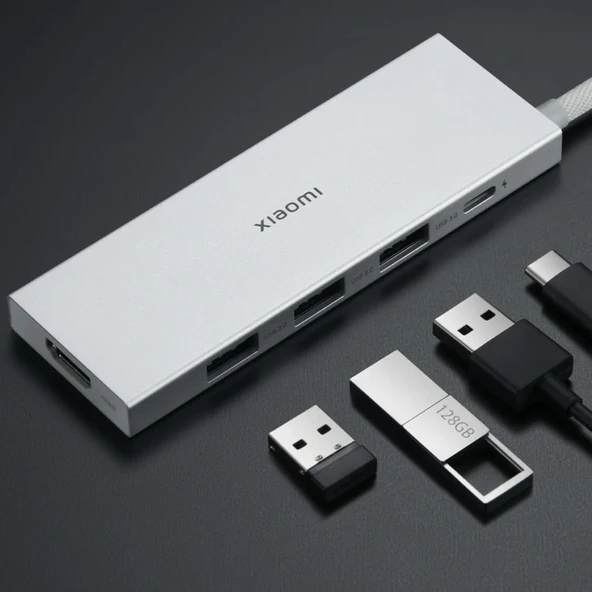 Xiaomi Hub Type C 5'i 1 arada hub, 5 tip (3 USB bağlantı noktası, 1 C tipi bağlantı noktası ve bir HDMI bağlantısı), Windows, Andorid, MacOS ve Linux... ürün görseli 1