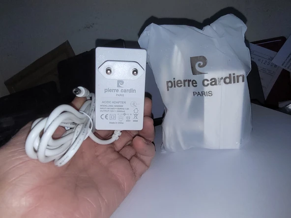 PİERRE CARDİN  12 VOLT 2 AMPER SIFIR ADAPTÖR 1 ADET FİYATI ürün görseli 1