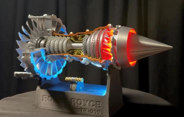 RR TR900 Aero Engine Modeli – 27 cm Detaylı 3D Baskı, Metalik PLA, Döner Rotorlu Havacılık Koleksiyon Ürünü ürün görseli 1