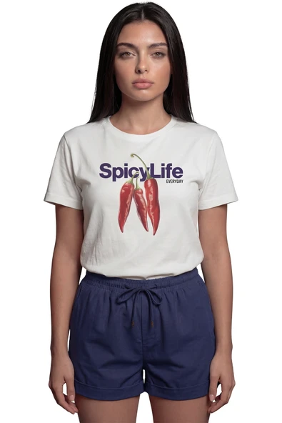 ''Spicy Life'' Biber İllüstrasyonlu Baskılı %100 Pamuk Rahat Kesim Premium Kadın Tişört ürün görseli 1