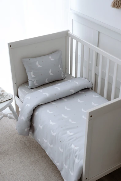 NOU Minik Aylı Organik Çarşaflı Bebek Nevresim Seti (100X150 - 35x45 - 60x120) - Mini Moons ürün görseli 1
