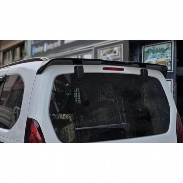 TOYOTA PROACE 2021- İLE UYUMLU 2019- ABS YARASA PİANO BLAK SPOİLER (SİYAH) ürün görseli 1