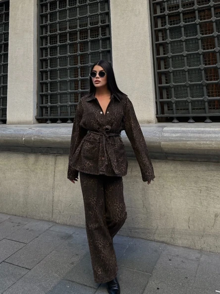 Leopard Desenli Oversize Ceket & Bol Paça Pantolon Takımı ürün görseli 1