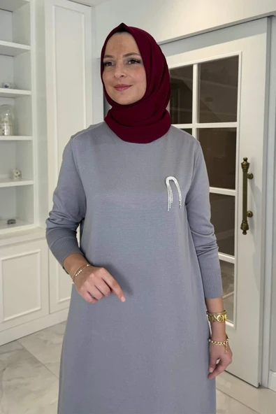 Gözde Broşlu Triko Elbise Gri - Resim 2