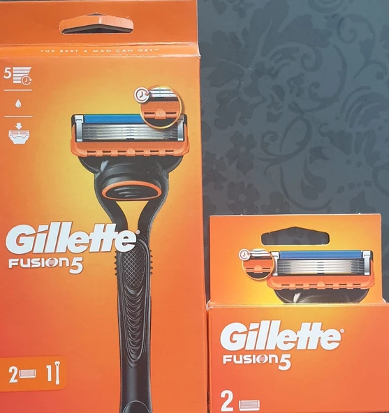 Gillette Fusion 5 Tıraş Makinesi + 4 Yedek Tıraş Bıçağı ürün görseli 1