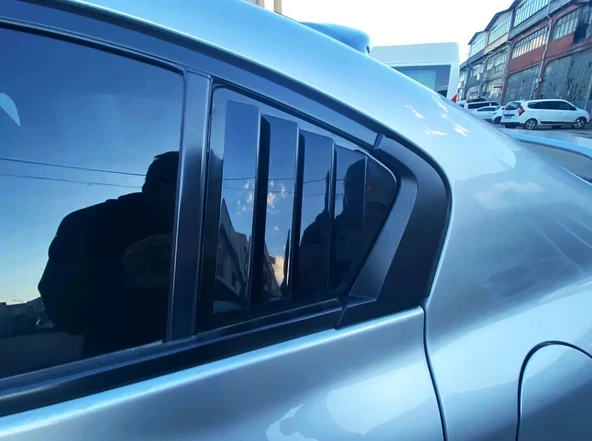 Honda Civic Fb7 Kelebek Cam Kaplama Vizörü Piano Black ürün görseli 1