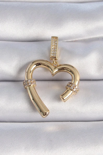 Pirinç Gold Renk Zirkon Taş Detaylı Kalp Figür Ajda Charm Vice1395 3467 ürün görseli 1