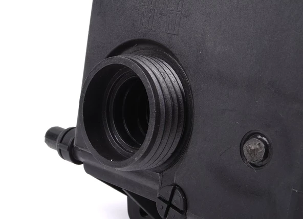 BMW E53 X5 N62 MOTOR BEHR YEDEK SU DEPOSU 17137501959 ürün görseli 1