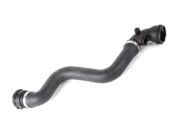 BMW E46 M43 MOTOR RADYATÖR ÜST HORTUMU 11531436407 ürün görseli 1