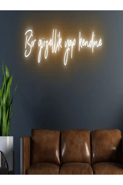 Bir Güzellik Yap Kendine Yazılı Neon Tabela ürün görseli 1