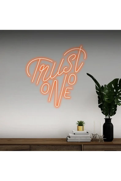 Trust No One Yazılı Neon Tabela ürün görseli 1