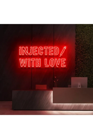 INJECTED WITH LOVE Yazılı ve Şekilli Neon Tabela ürün görseli 1