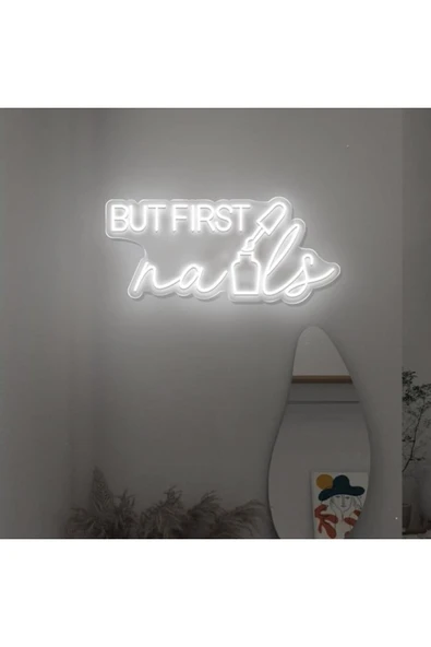 But First Nails Yazılı ve Oje Şekilli Neon Tabela ürün görseli 1