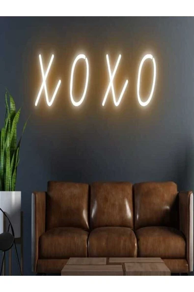 XOXO Yazılı Neon Tabela ürün görseli 1