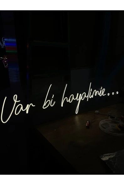 Var Bi Hayalimiz Yazılı Pleksi Neon Tabela ürün görseli 1