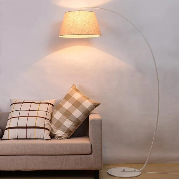 RİOLİGHT RETRO RUSTİK BEYAZ GÖVDE KREM KUMAŞ BAŞLIK METAL LAMBADER KÖŞE LAMBASI ŞAPKA ÇAPI:45CM ürün görseli 1