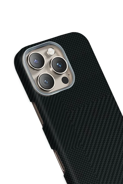 Fuchsia iPhone 16 Pro ile Uyumlu Volt Kablosuz Şarj Özellikli Kapak - Siyah ürün görseli 1