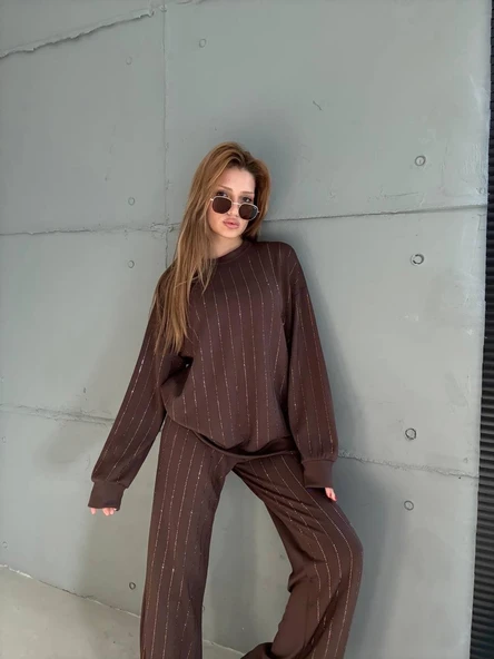 Siyah İnce Çizgili Taş Detaylı Uzun Kollu Eşofman/Sweat Takımı ürün görseli 1