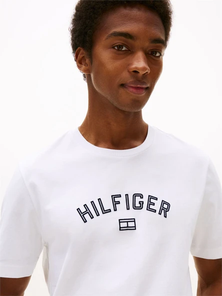 Tommy Hilfiger   HILFIGER FLOCK TEE Erkek Beyaz T-Shirt - MW0MW39357 ürün görseli 1