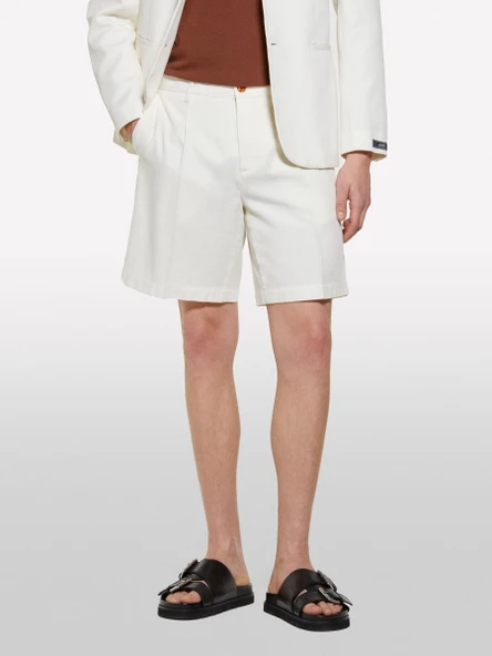 Sisley   %100 Pamuk Yırtmaç Detaylı Regular Fit Bermuda Şort Erkek Krem Şort - 325P4GJ0S9018 ürün görseli 1