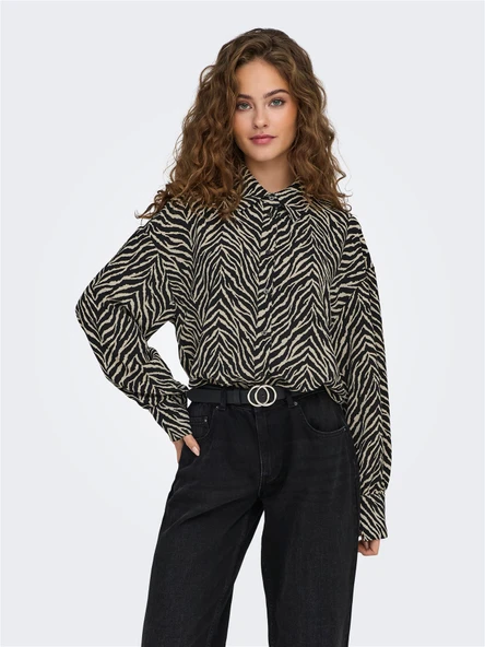 Only   ONLKATTY LIFE L/S LOOSE SHIRT PTM Kadın Siyah Gömlek - 15341494 ürün görseli 1