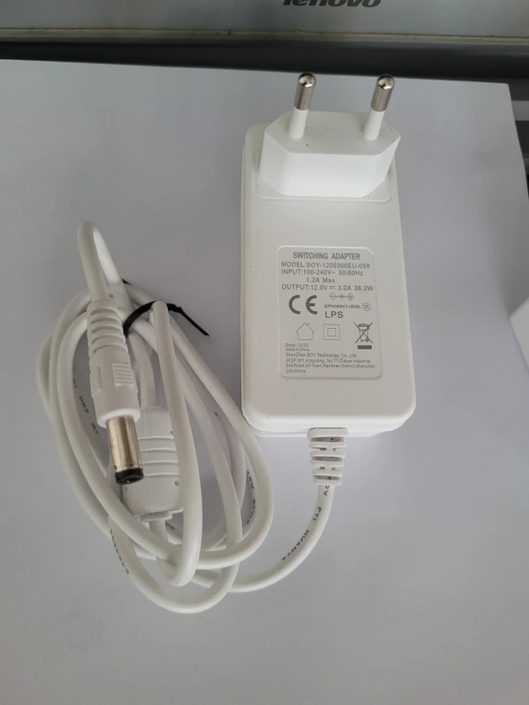 Harici Disk Adaptörü 12 Volt 3 Amper. SIFIR ORJİNAL PIERRE CARDİN MARKA ürün görseli 1