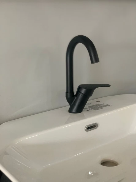 Fuma Collection Siyah Lavabo Musluk Bataryası ürün görseli 1