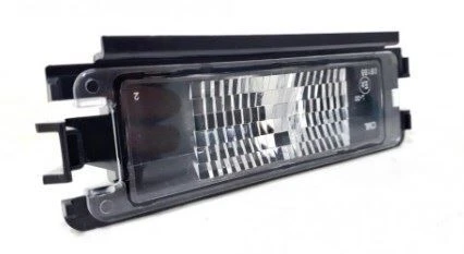 KAYA PLASTİK PLAKA AYDINLATMA LAMBASI DACIA SANDERO ürün görseli 1