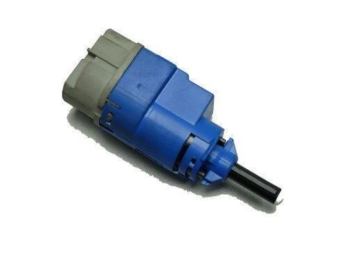 PROSWITCH FREN PEDAL MÜŞÜRÜ - ÇİFT SOKET RENAULT CLIO IV - TRAFİC III 1,9-2,0 - LOGAN - SANDERO 1,5 DCİ CLIO II-IV-LOGAN OPEL VİVARO B COMBİ (X82) ürün görseli 1