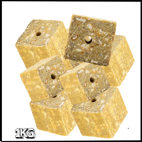 Uyguna-Yakala  1 KG Sazan Yemi - Delikli Küspe - Mısır - Kare - E.144 ürün görseli 1