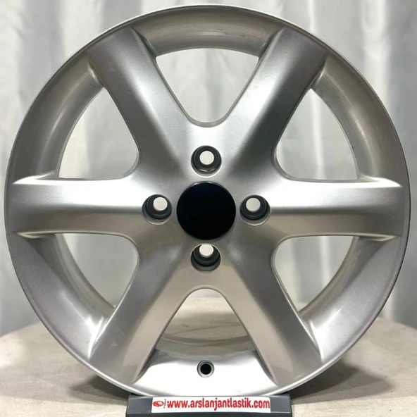 4*100*15*6.0 ET40 CH67.1 RC250 SİLVER ürün görseli 1