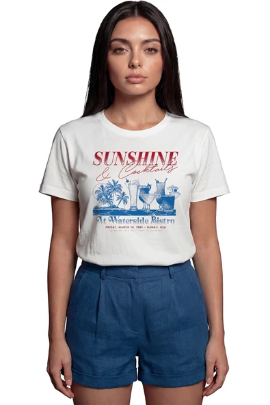 ''Sunshine & Cocktails'' Vintage Hawaii Temalı Baskılı %100 Pamuk Rahat Kesim Premium Kadın Tişört ürün görseli 1