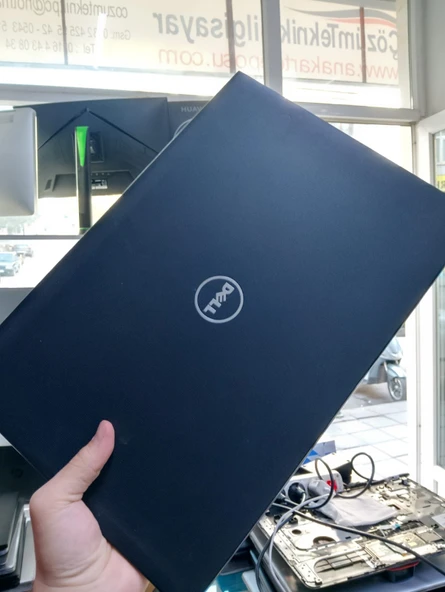 Dell Vostro 3578 N072VN3578EMEA01_U Notebook ürün görseli 1