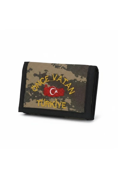 EYCH ÖNCE VATAN NAKIŞLI KAMUFLAJ DESENLİ FERMUARLI BOYUNA ASILABİLEN ASKERİ CÜZDAN ürün görseli 1