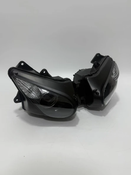 PTTAVM: Kawasaki Ninja ZX10R Ön Far P6108 2006-2007