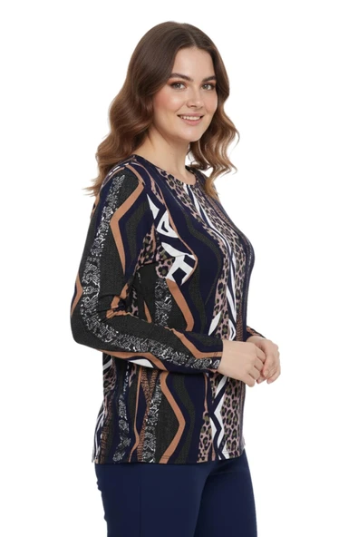 Kadın V Yaka Modelli Baskılı Bluz BGL-ST05107 - Resim 4