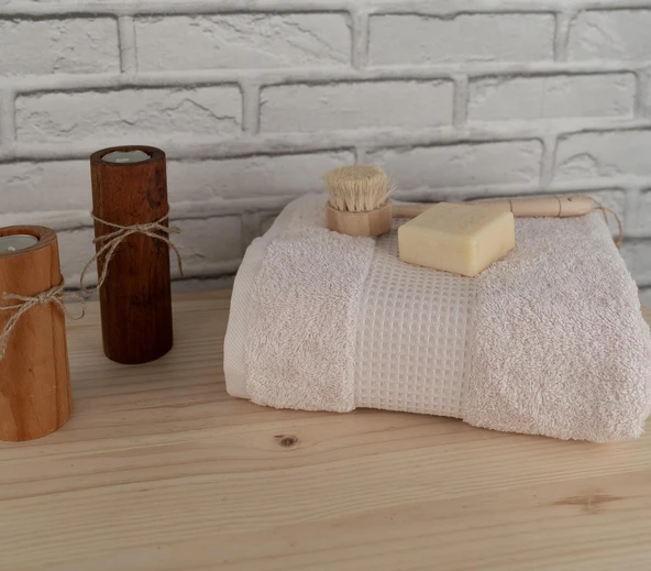 Pamuklu Yumuşak Waffle Bordürlü Renkli 60x110 cm El Yüz Havlusu Baveno ürün görseli 1