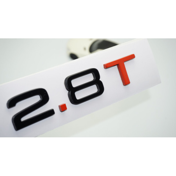 DK Tuning 2.8 T Bagaj Siyah Kırmızı 3M Yazı Logo Audi İle Uyumlu ürün görseli 1