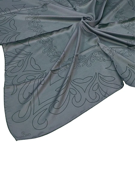 Valino Desenli Şifon Eşarp – 90x90 cm ürün görseli 1