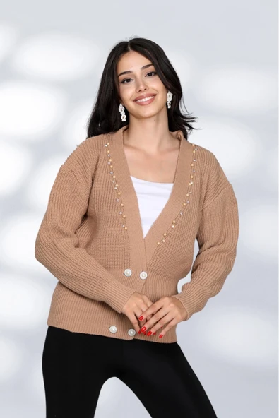 NEWCO Modern Tarz Çift Sıra Düğme Detaylı Taş Süslemeli V Yaka Triko Hırka - Bej ürün görseli 1