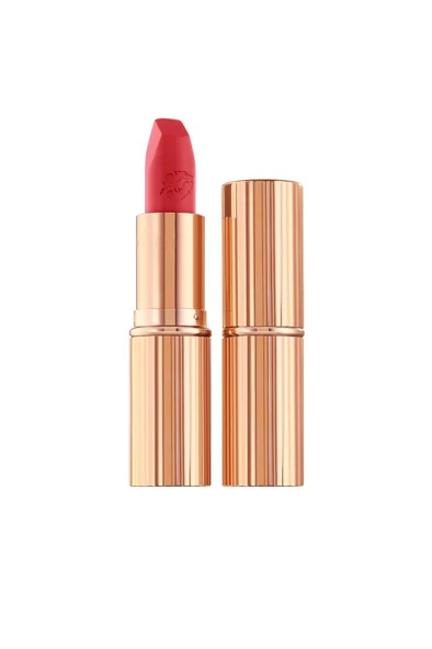 Charlotte Tilbury Hot Lips Lipstick Carina's Love Ruj ürün görseli 1